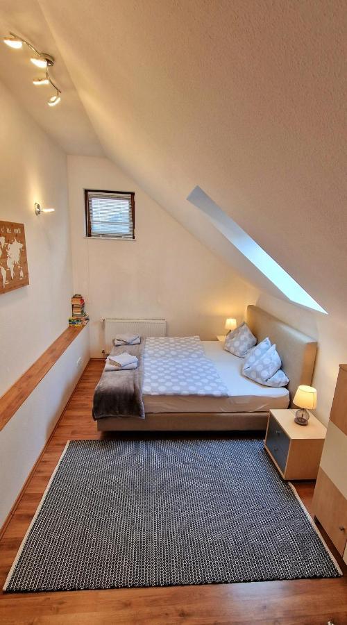 Privatwohnung Rybczynski Undenheim Exterior foto